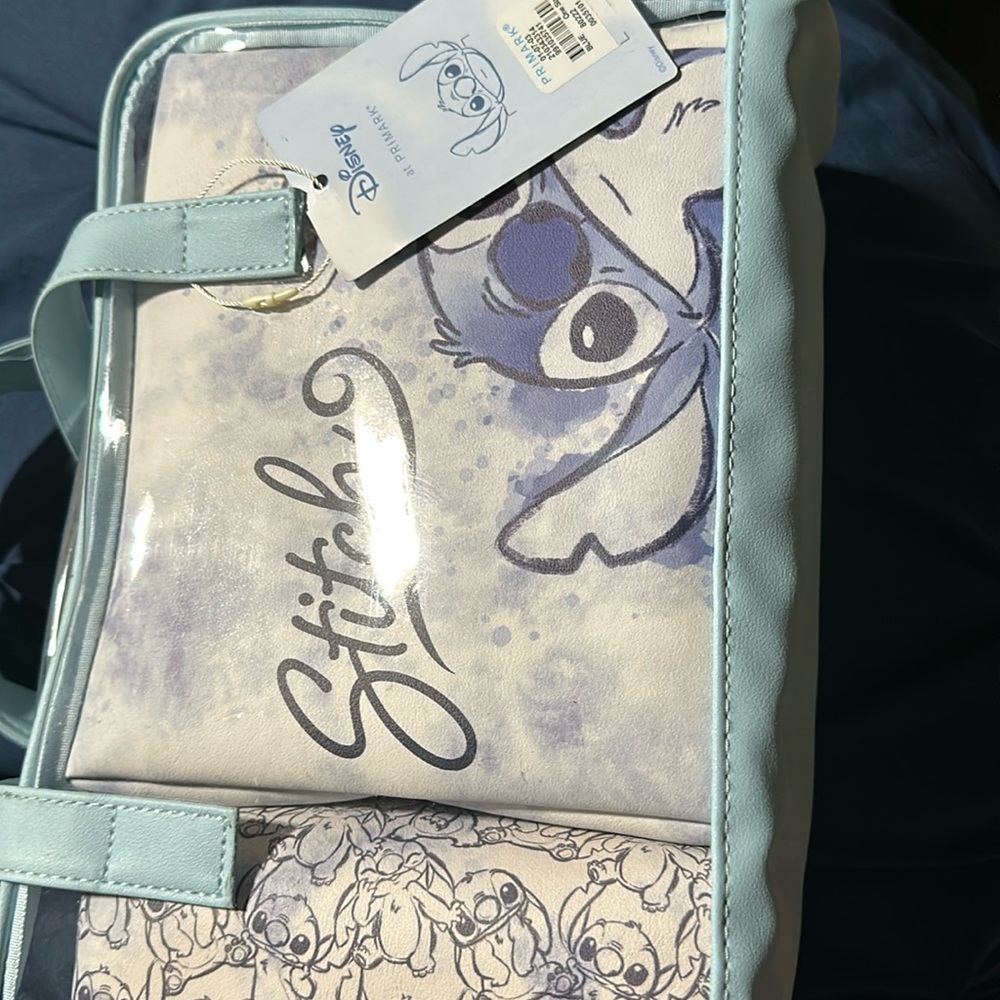 Stitch makeup travel set